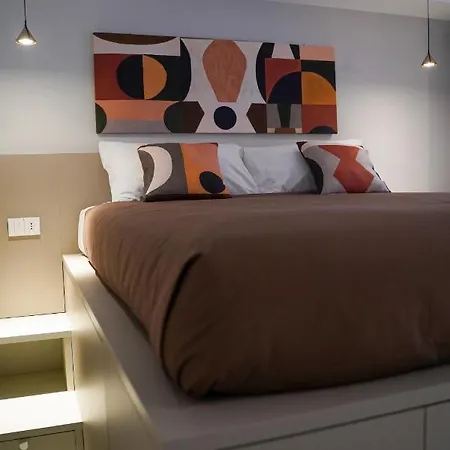 La Perla Di - Private Parking 바리