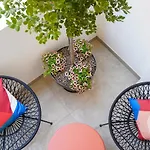 La Perla Di - Private Parking Bari