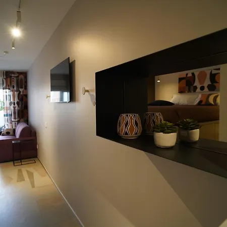 La Perla Di - Private Parking Bari